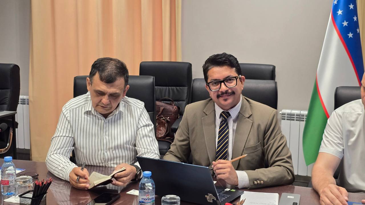 Working session at the Association of National Economic Cooperation of Uzbekistan in Tashkent.